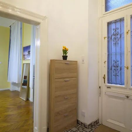 Bathory By The Parliament 아파트