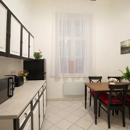 Bathory By The Parliament アパート *